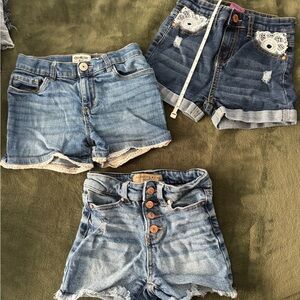 Blue Jean Shorts Trio with Lace and Button Details youth size 7